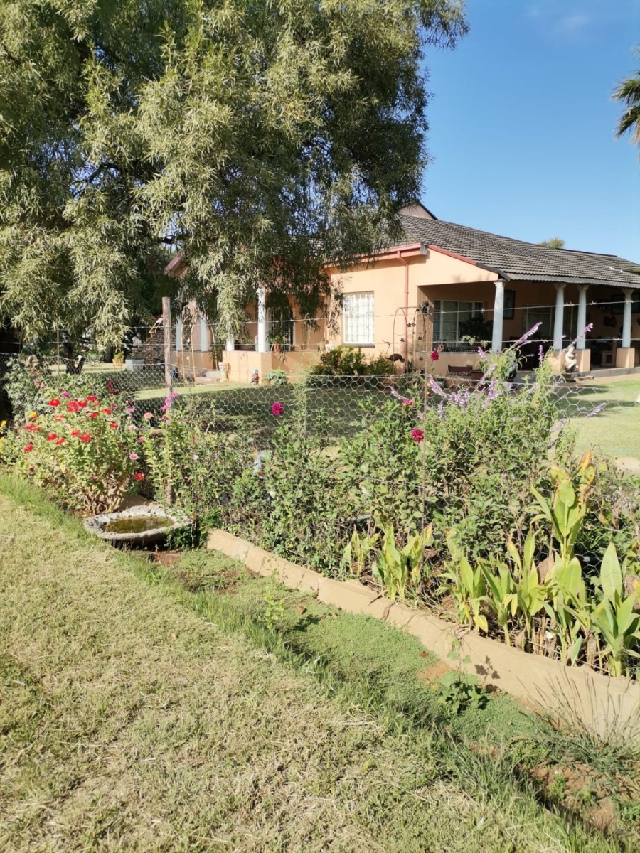 4 Bedroom Property for Sale in Christiana North West